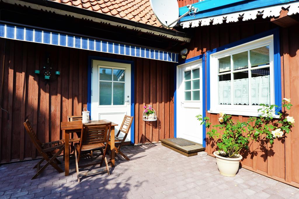 Lana Hotel Нида Екстериор снимка